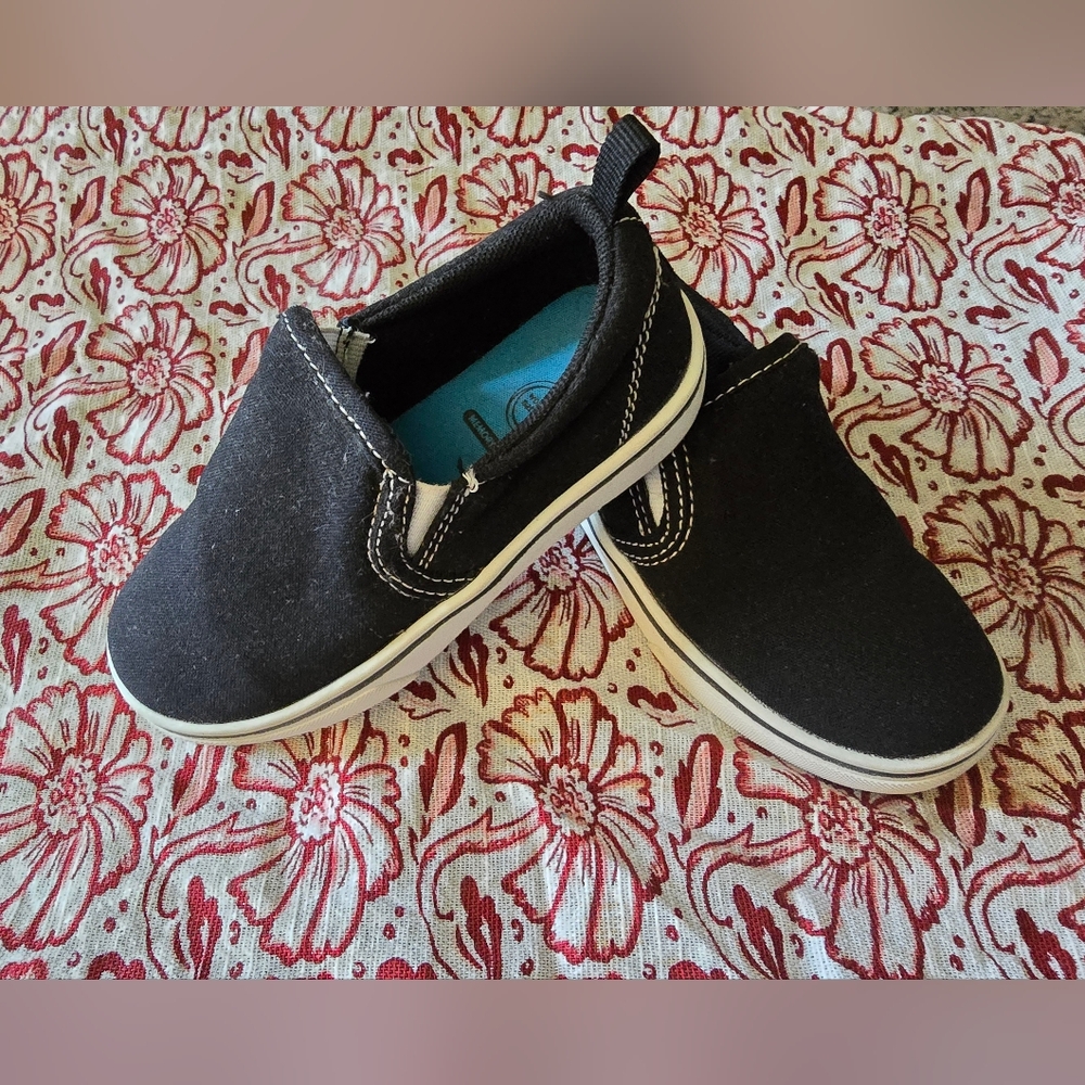 Vans, Black Toddler Size 9. ONLY WORN ONCE